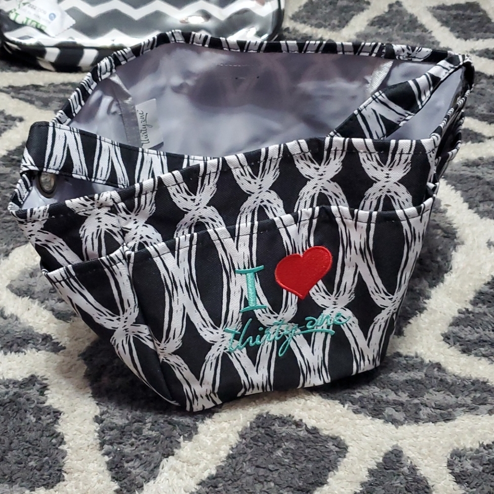 Thirty One Collapsible Tote w 4 pockets